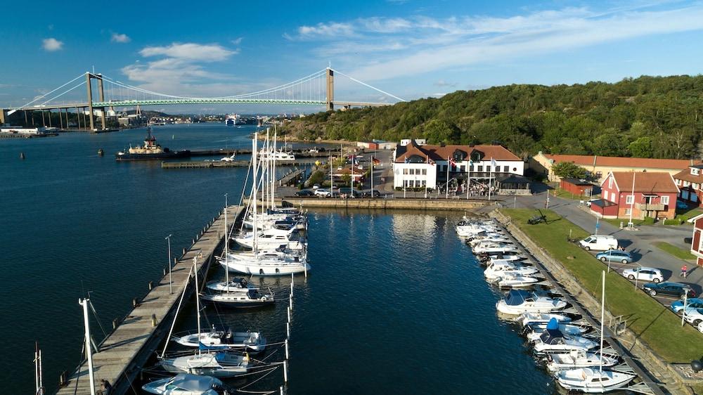 Hotell Dockyard 3*